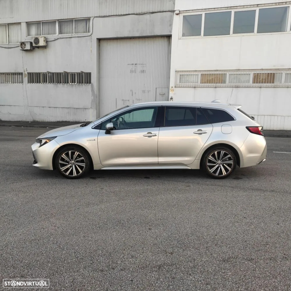 Toyota Corolla Touring Sports 1.8 Hybrid Comfort+P.Sport - 8