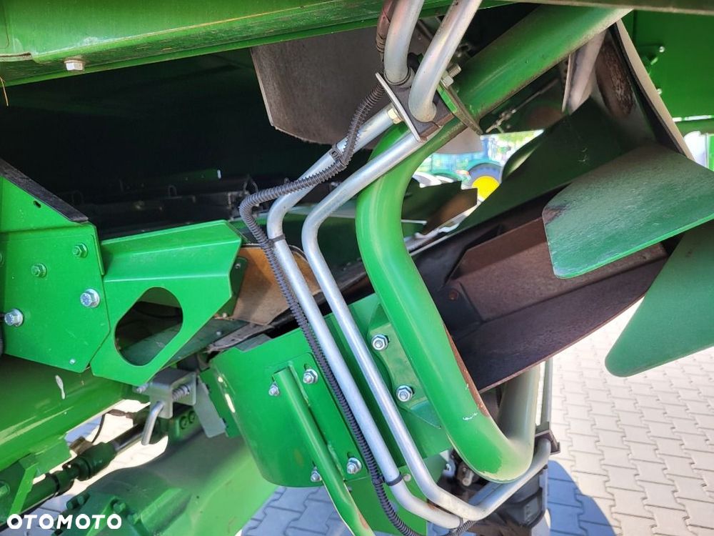 John Deere T 670 i - 12