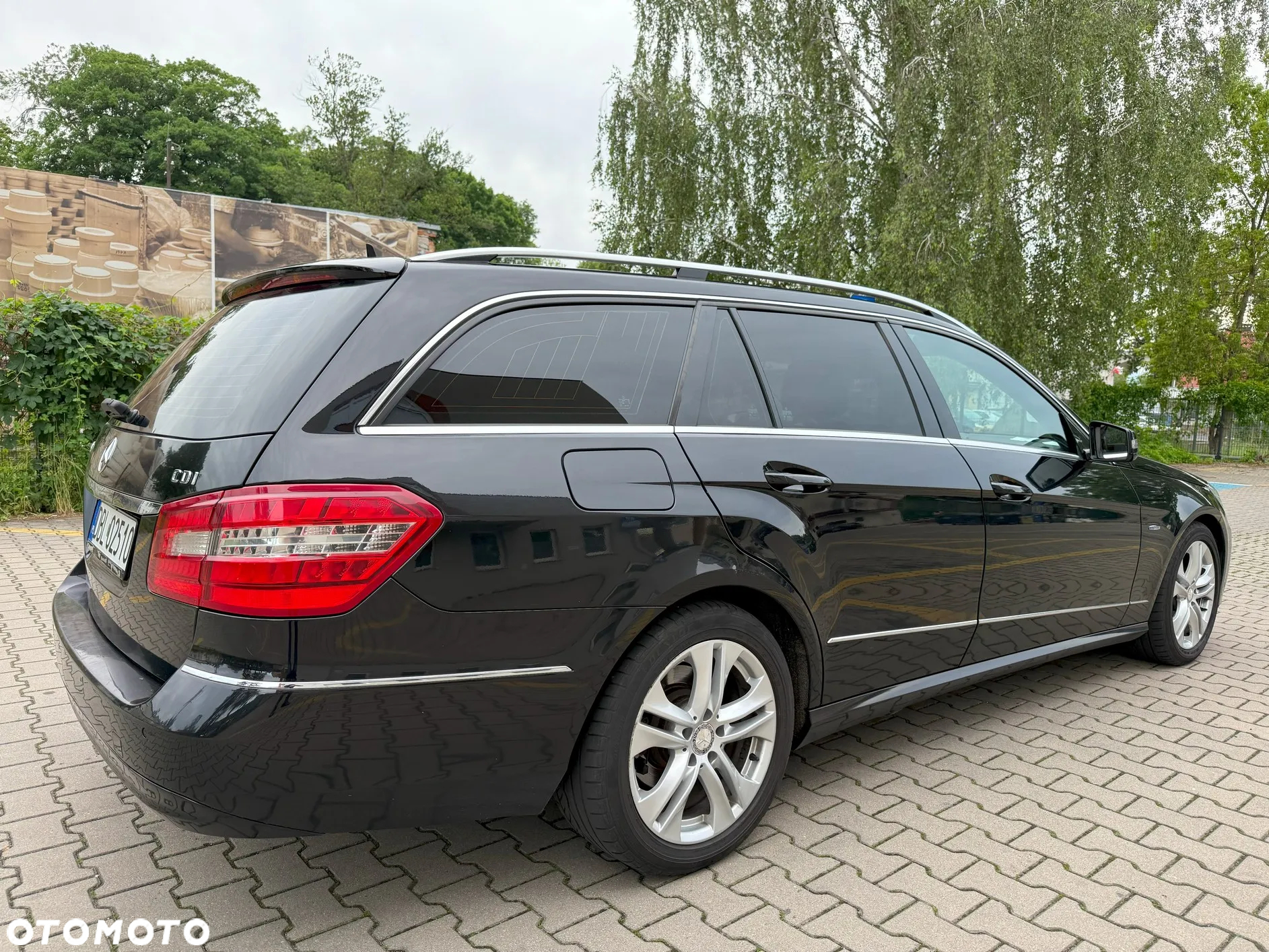 Mercedes-Benz Klasa E 220 T CDI DPF BlueEFFICIENCY Automatik Avantgarde - 6
