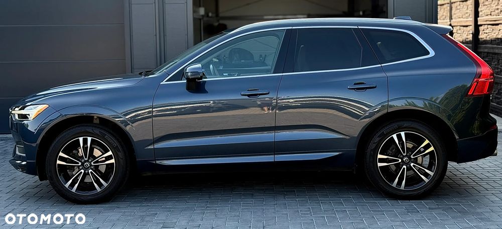 Volvo XC 60 B5 B Momentum - 8