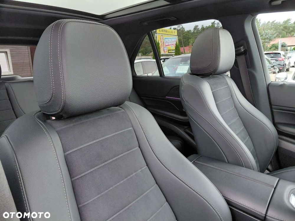 Mercedes-Benz GLE - 19