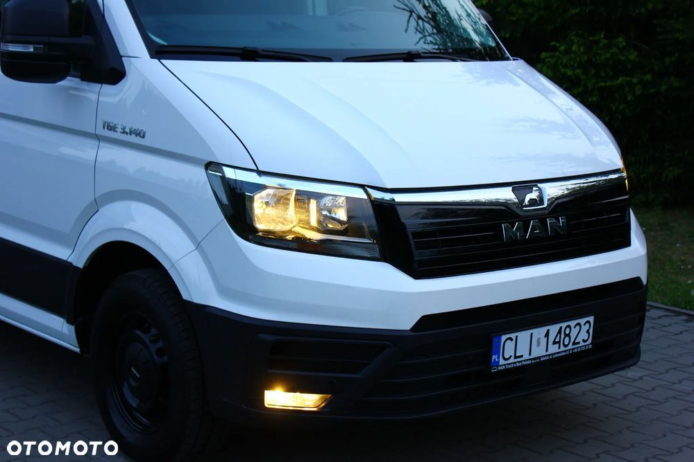 MAN TGE 3.140 2.0 TDI 140KM L3H2 BLASZAK 3 OSOBOWY PERFEKT AUTO VF23% - 17