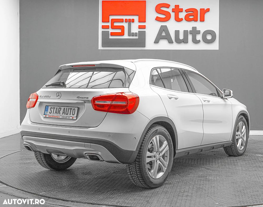 Mercedes-Benz GLA 200 d 4MATIC 7G-DCT Urban - 7