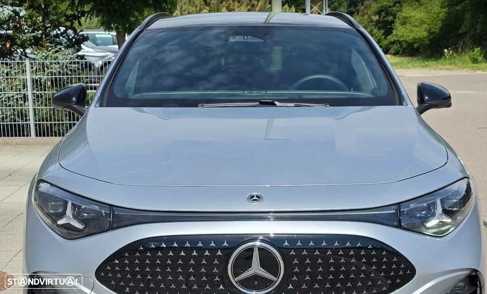 Mercedes-Benz CLA 250 EQ Shooting Brake Edition - 2