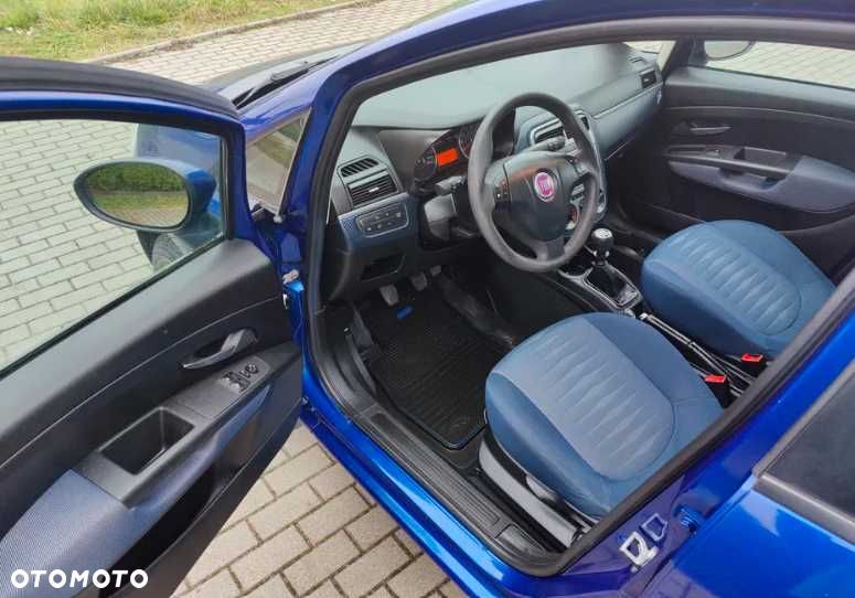Fiat Grande Punto - 7