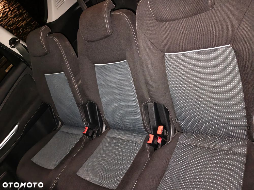 Ford S-Max 2.0 TDCi DPF Trend - 6