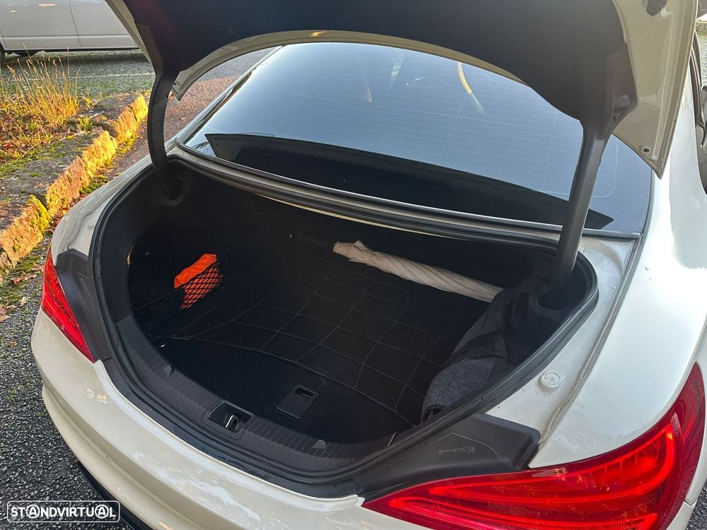 Mercedes-Benz CLA 180 CDI AMG Line Aut. - 26