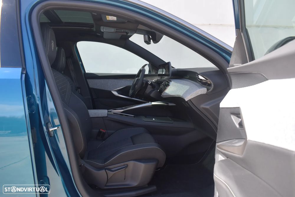 Peugeot 3008 Hybrid 145 e-DSC6 GT - 8