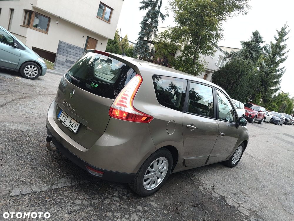 Renault Grand Scenic - 4