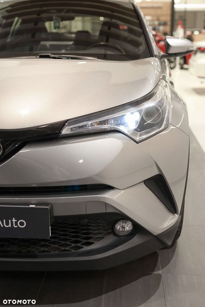 Toyota C-HR - 16