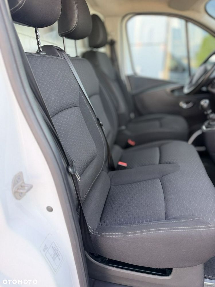 Opel Vivaro - 21