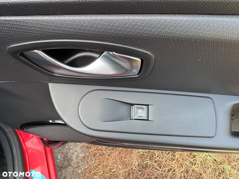 Renault Clio - 21