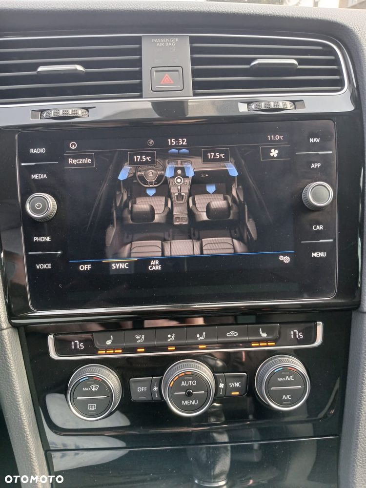 Volkswagen Golf 2.0 BlueTDI Highline - 18