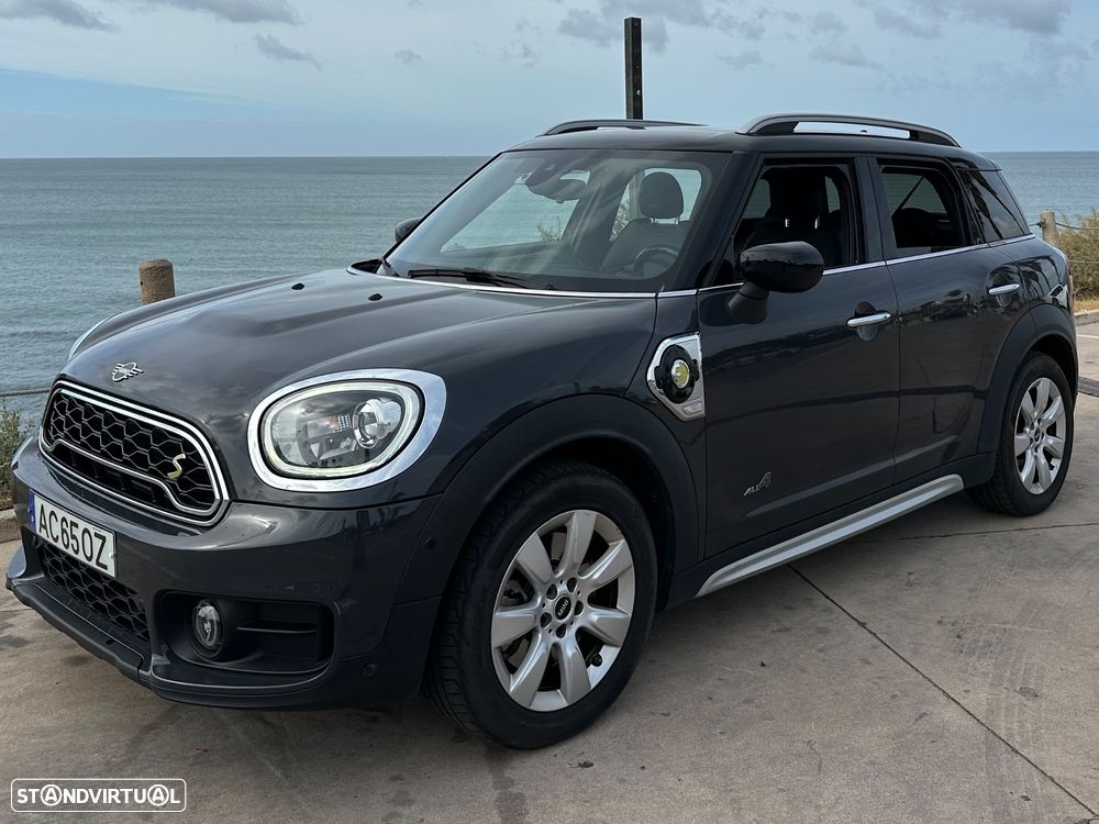 MINI Countryman Cooper SE ALL4 Auto - 1