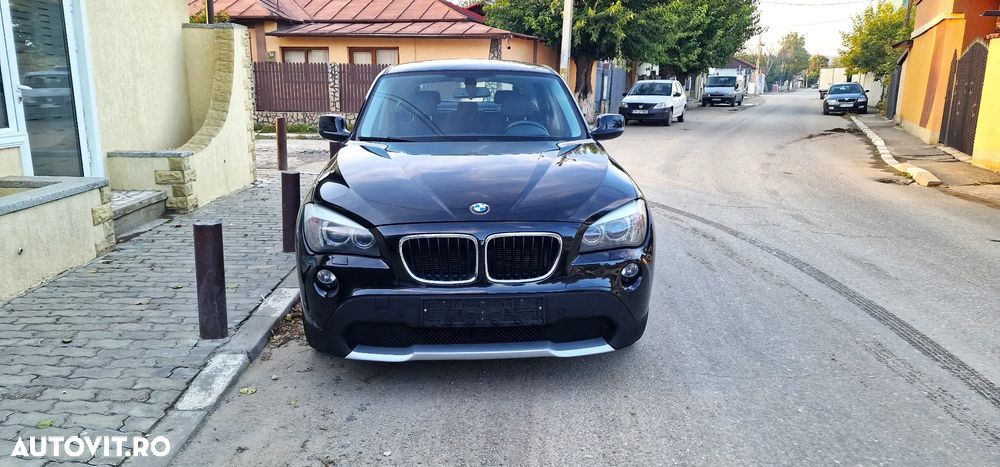 BMW X1 sDrive18d Sport Line - 12