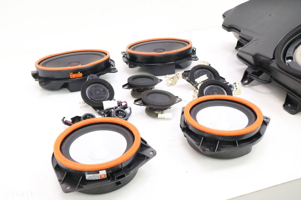 TOYOTA LAND CRUISER 150 17- ZESTAW GŁOŚNIKÓW JBL SUBWOOFER 8615060240, 8615060250 - 2