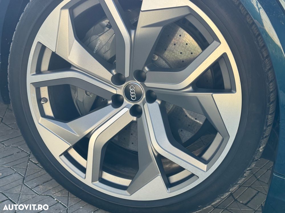 Audi RS Q8 TFSI quattro tiptronic - 7