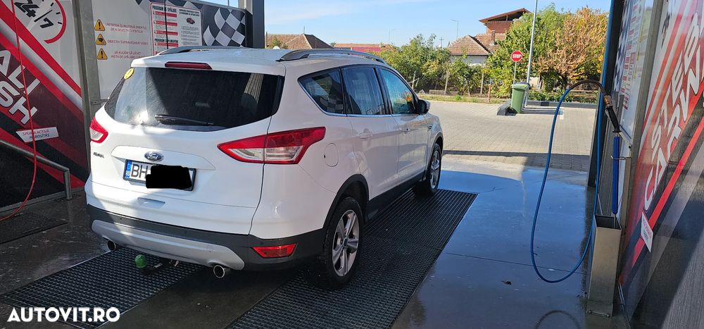 Ford Kuga 2013 photo 3