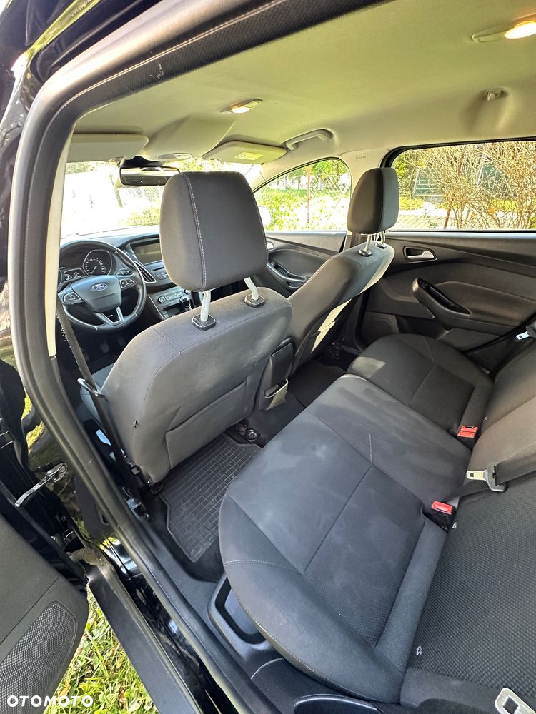 Ford Focus - 11