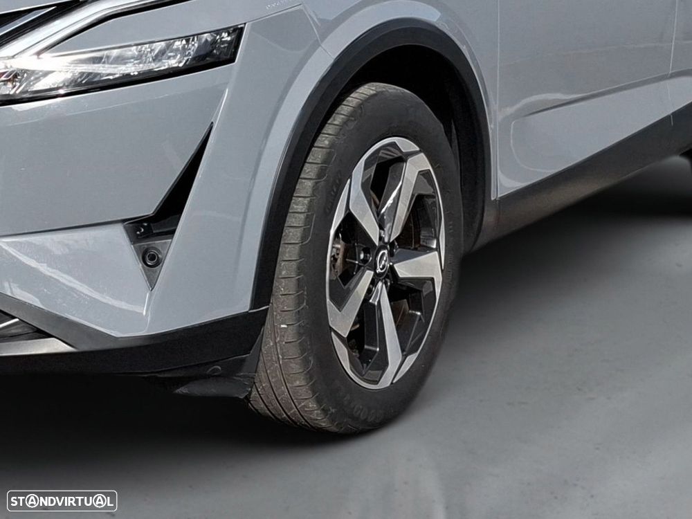Nissan Qashqai 1.3 DIG-T N-Connecta LED+TT Xtronic - 11