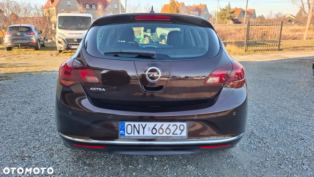 Opel Astra 1.4 Turbo Active - 11