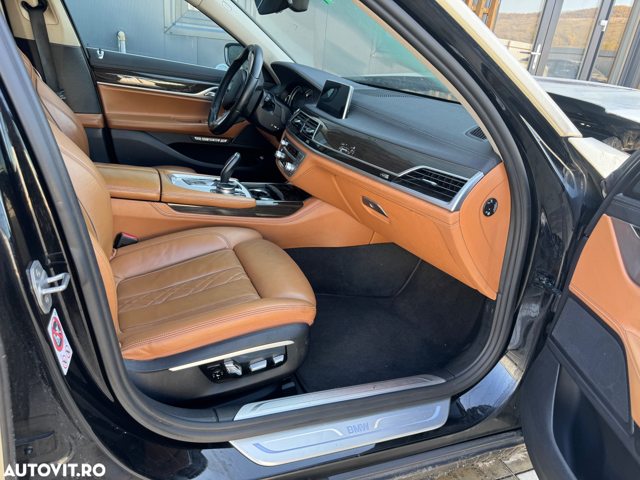 Dezmembram Bmw 730ld x drive g12 - 6