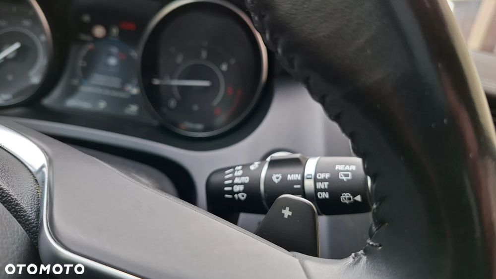 Jaguar E-Pace D150 AWD R-Dynamic S - 31