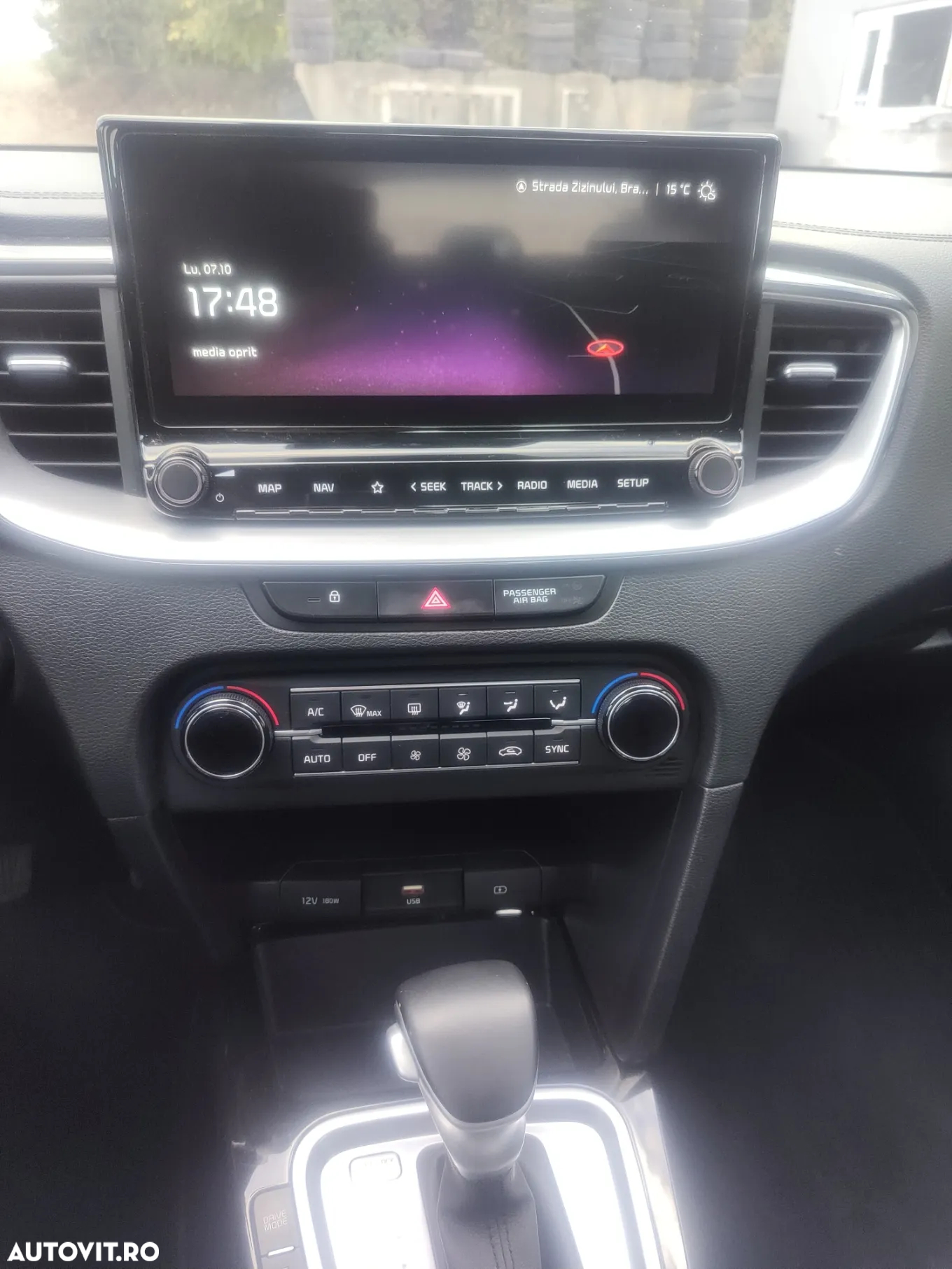 Kia Ceed - 13
