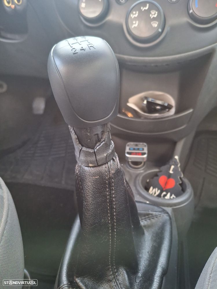 Chevrolet Spark 1.0 LS - 10