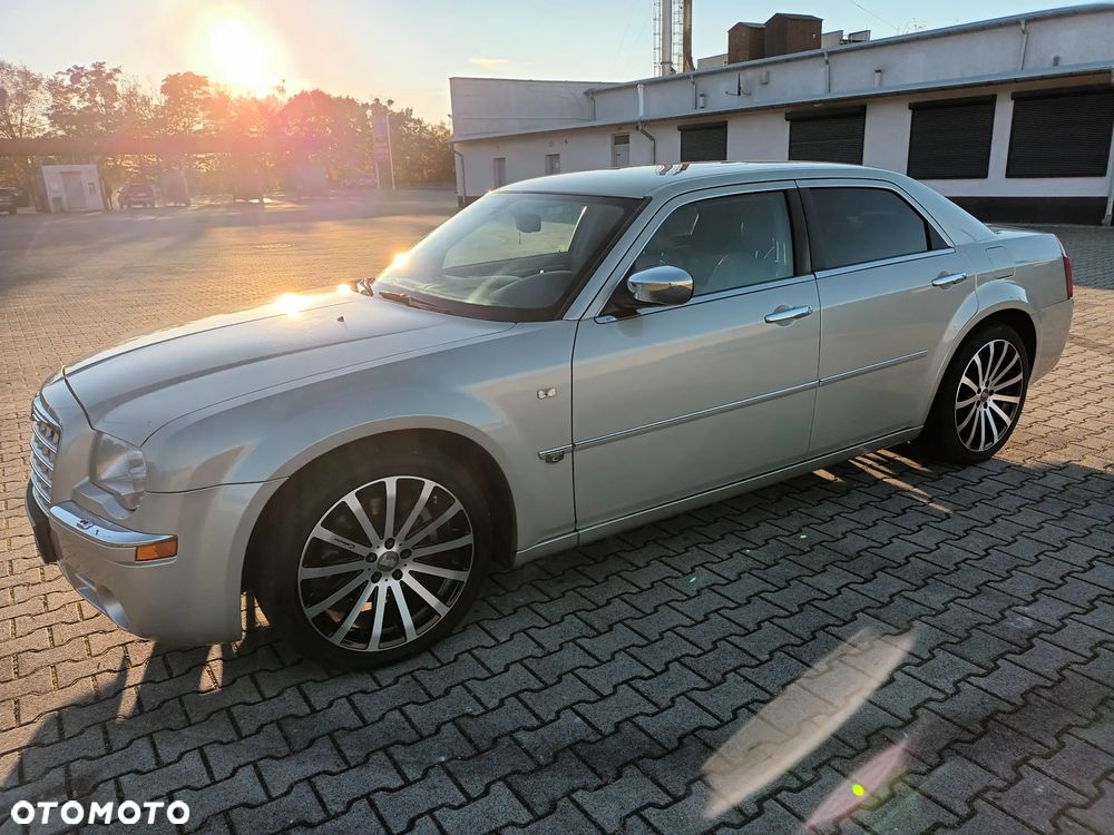 Chrysler 300C 3.0 V6 CRD - 3
