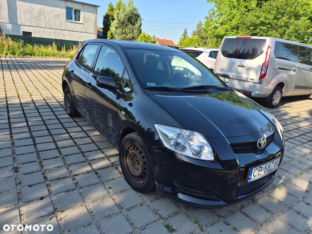 Toyota Auris 1.33 VVT-i Terra - 4