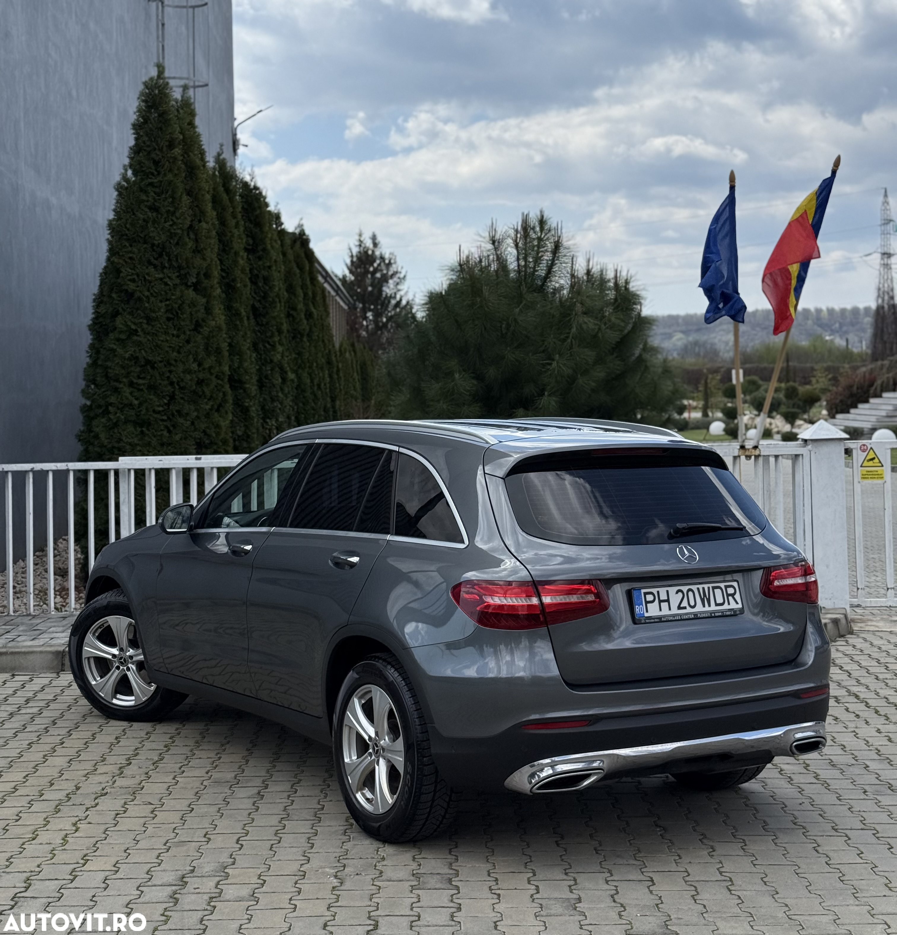 Mercedes-Benz GLC 350 d 4MATIC - 4