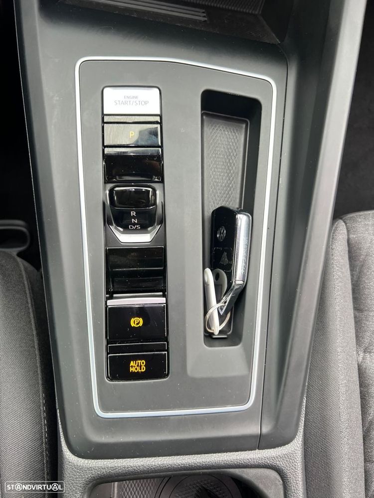 VW Golf 1.5 TSI e-Hybrid Life DSG - 25