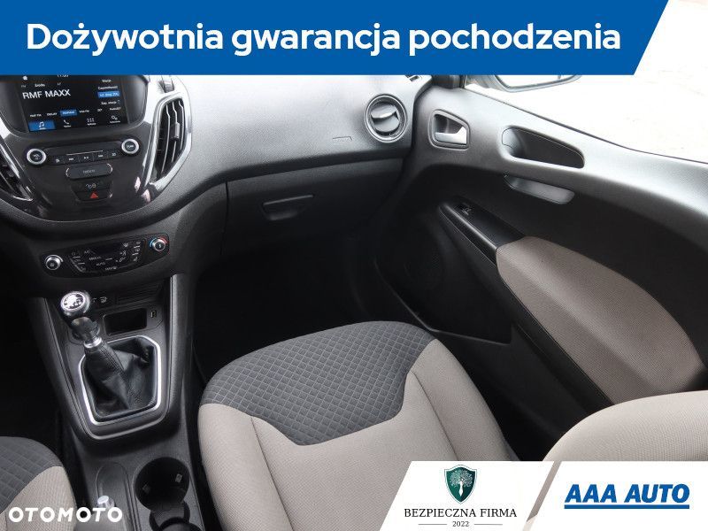 Ford Tourneo Courier - 10