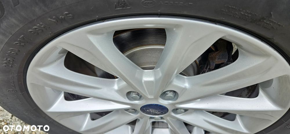 Ford Kuga 2.0 TDCi FWD Titanium - 32