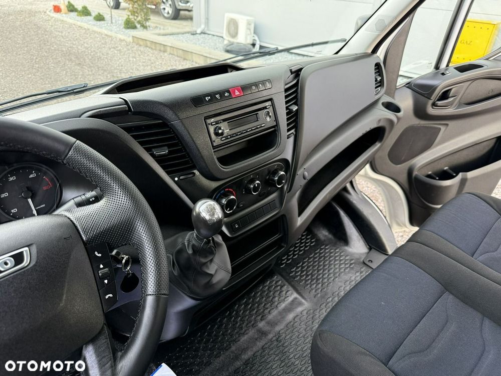 Iveco Daily - 12