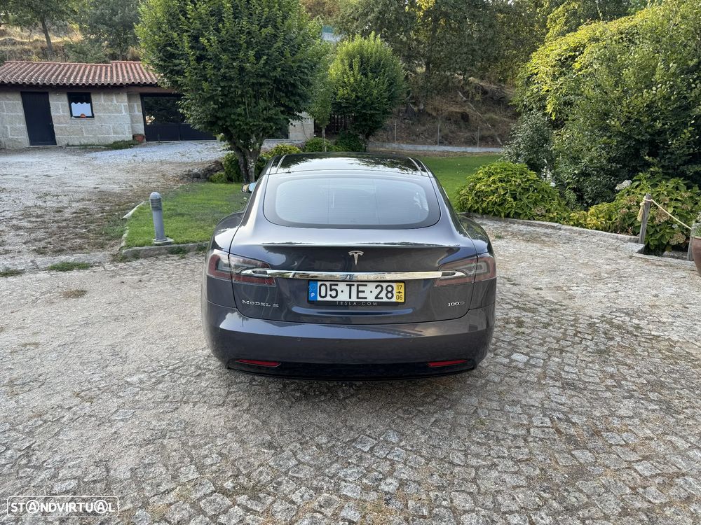 Tesla Model S 100D - 9
