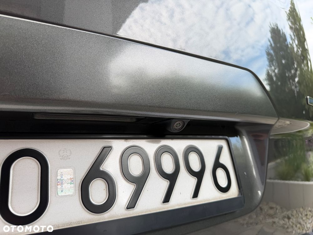 Ford Tourneo Connect Grand - 38