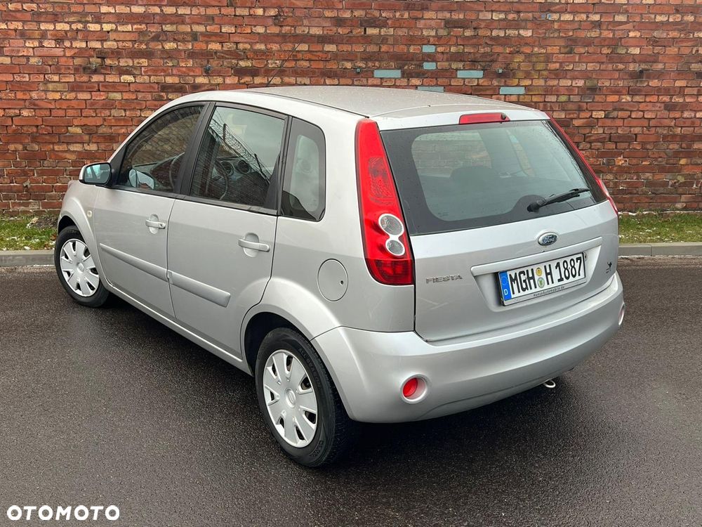 Ford Fiesta - 3