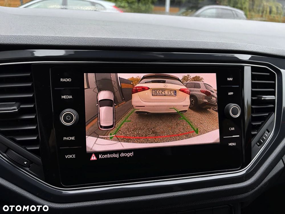 Volkswagen T-Roc 2.0 TSI OPF 4MOTION DSG Sport - 29