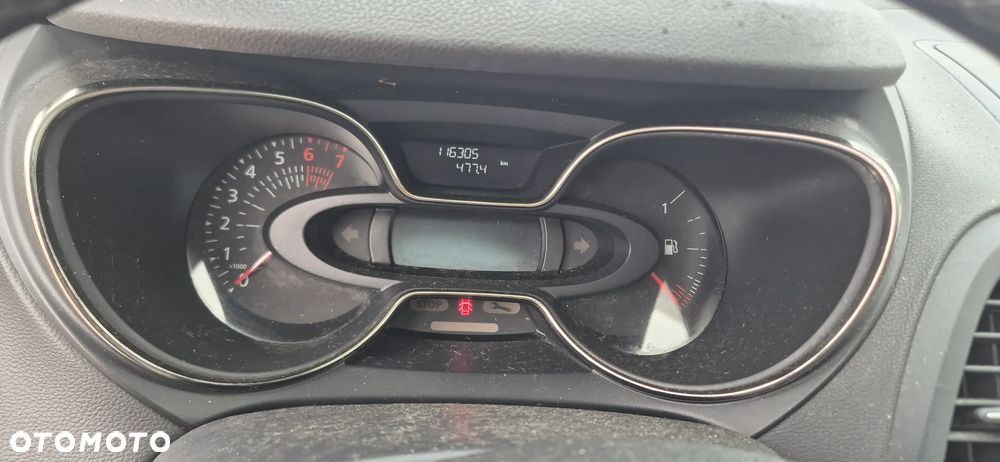 Renault Captur - 23