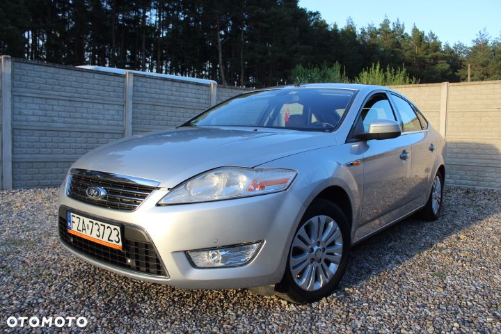 Ford Mondeo 2.0 Ghia X100 / X - 2