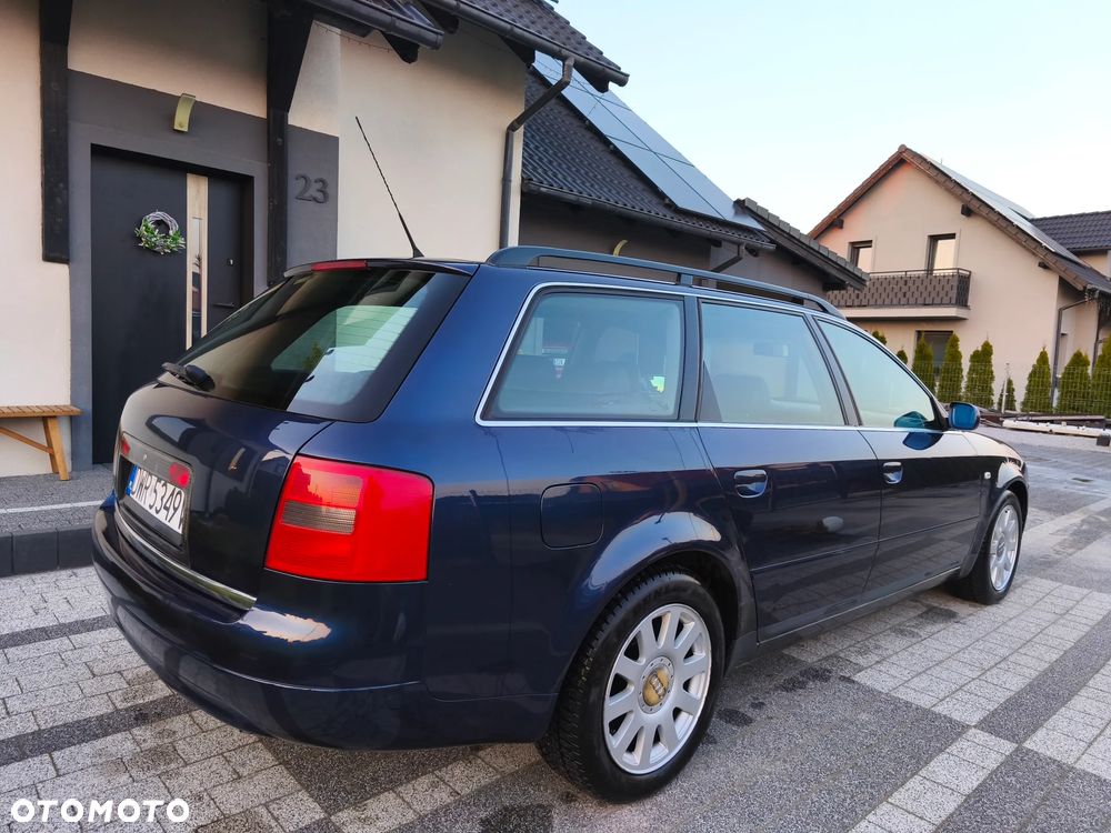 Audi A6 Avant 2.8 30V Quattro - 9