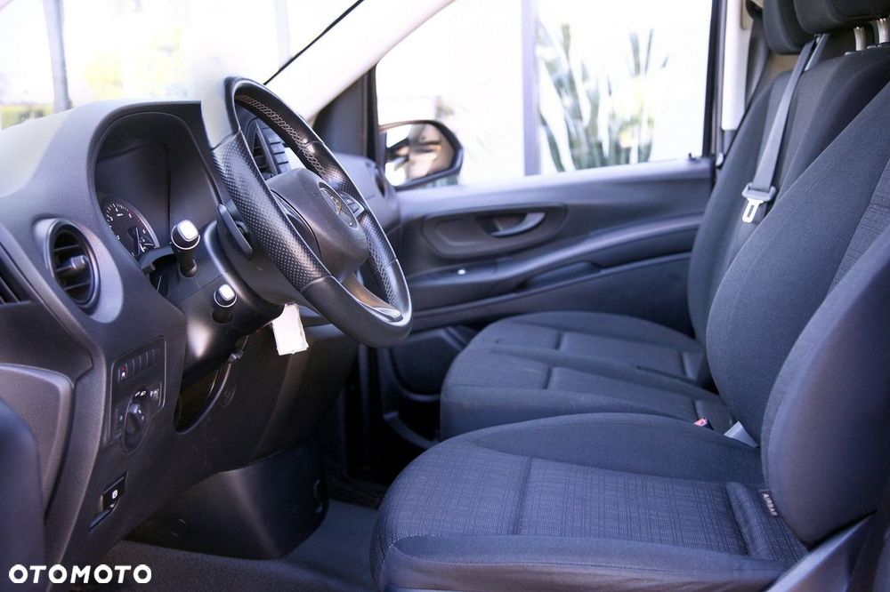 Mercedes-Benz Vito Tourer Lang PRO - 14