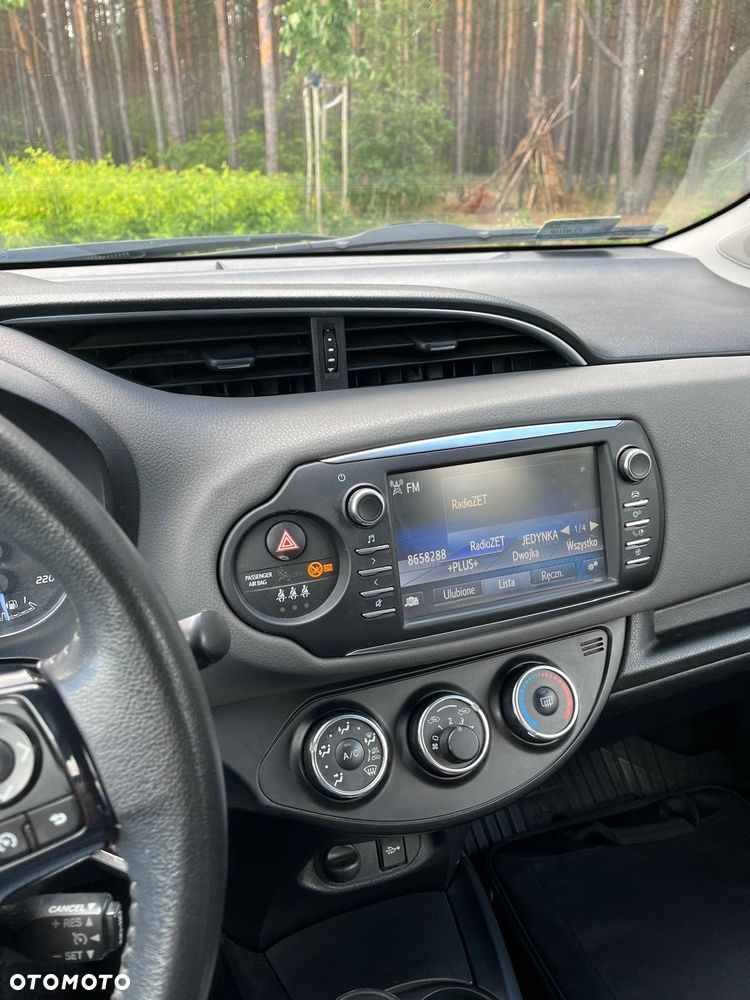 Toyota Yaris - 8