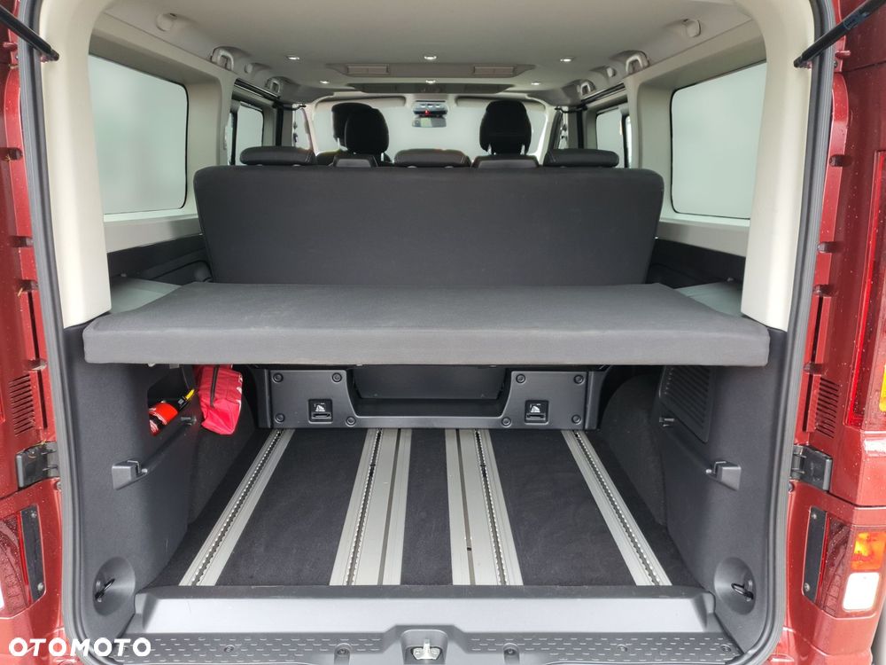 Renault Trafic Grand 2.0 dCi Escapade EDC - 25