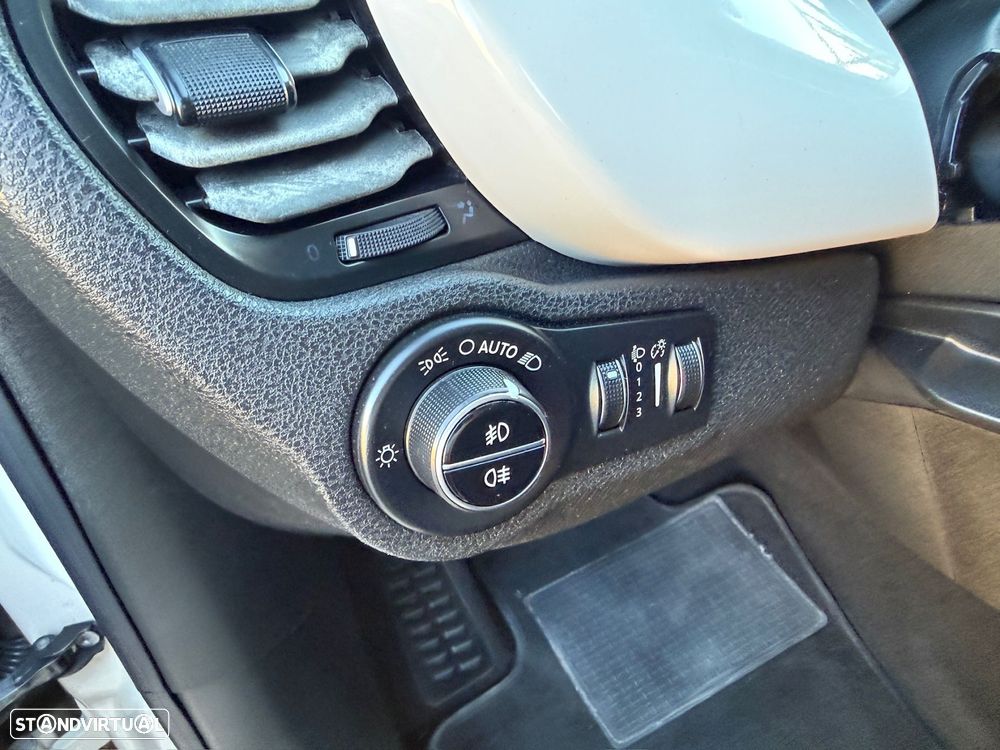Fiat 500X 1.6 MJ Lounge S&S - 19