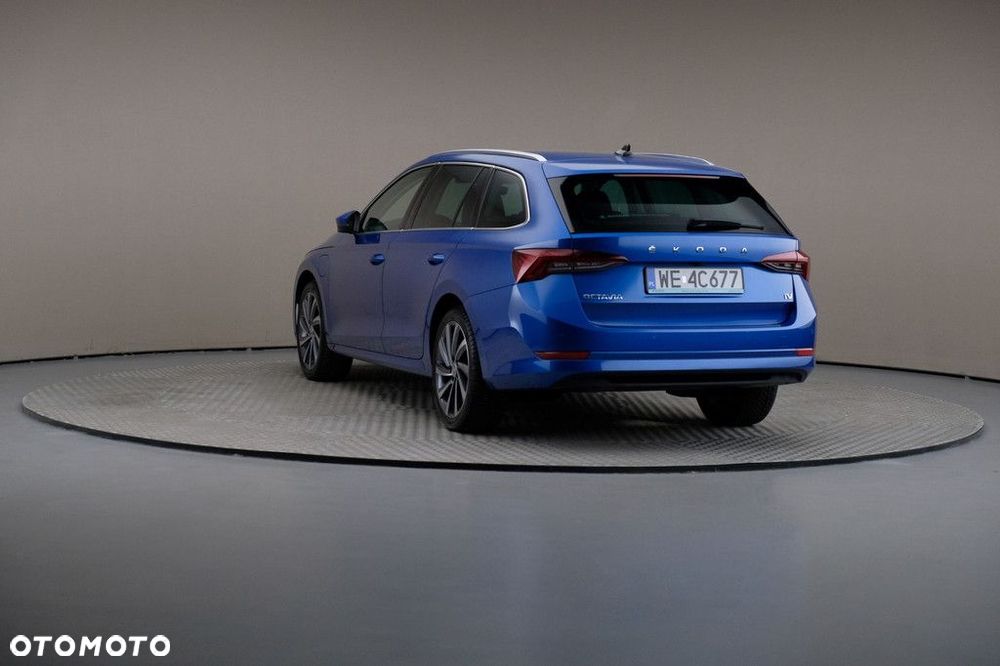 Skoda Octavia - 2