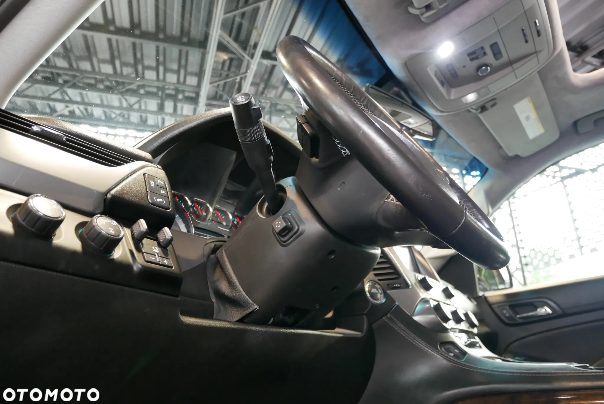 Chevrolet Tahoe - 20