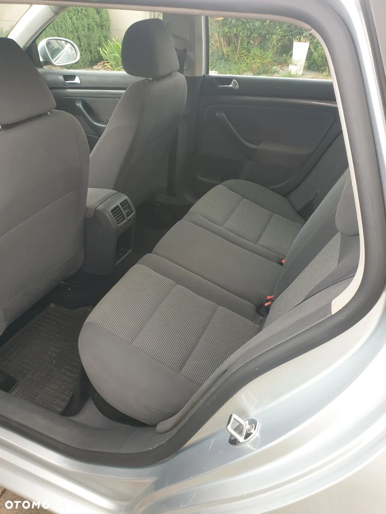 Volkswagen Golf - 7